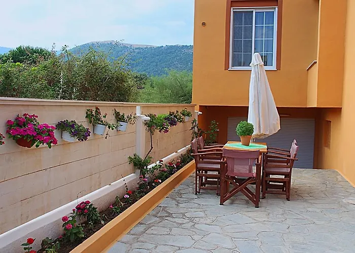 Johny's Πρίνος